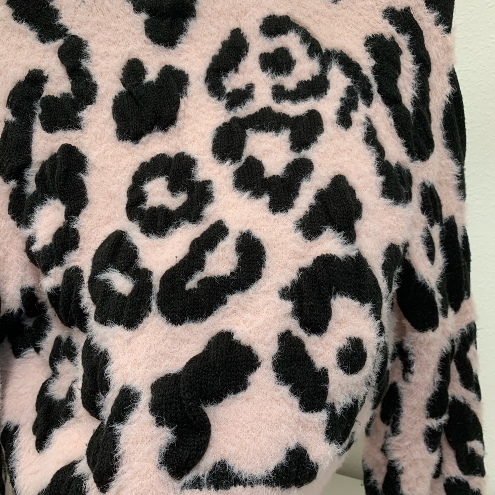 Sweatshirt - Picture 5 of 5